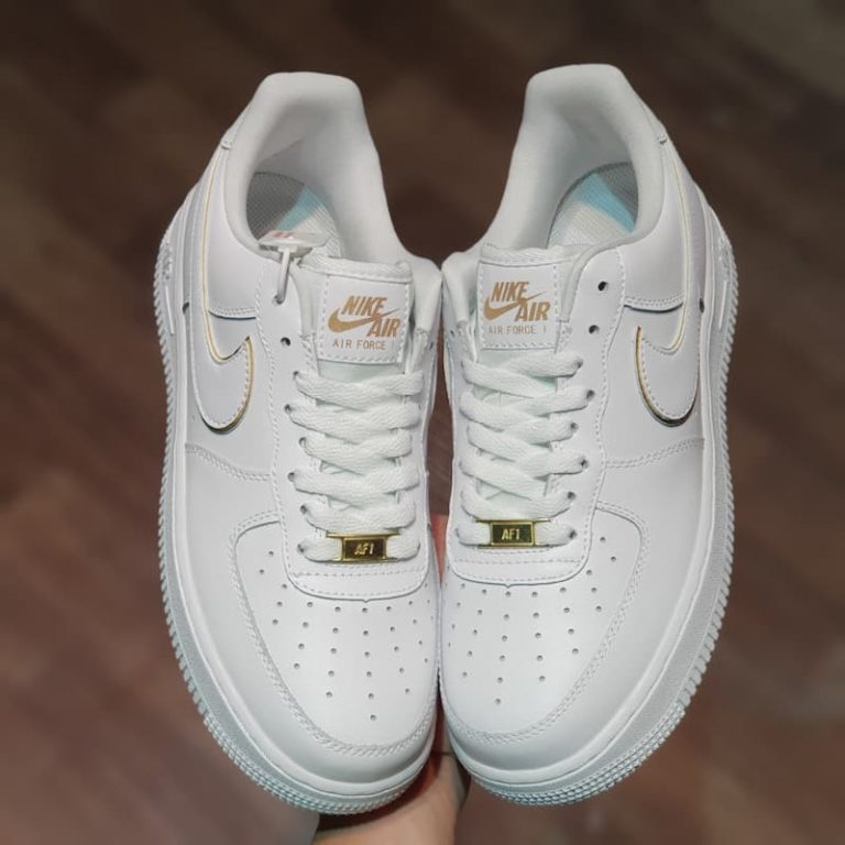 Gi Y Nike Air Force Essential In White And Metallic Gold H S Snk