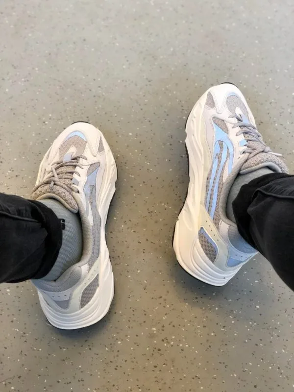 Adidas Yeezy Boost 700 Static (2) Adidas Yeezy Boost 700 Static