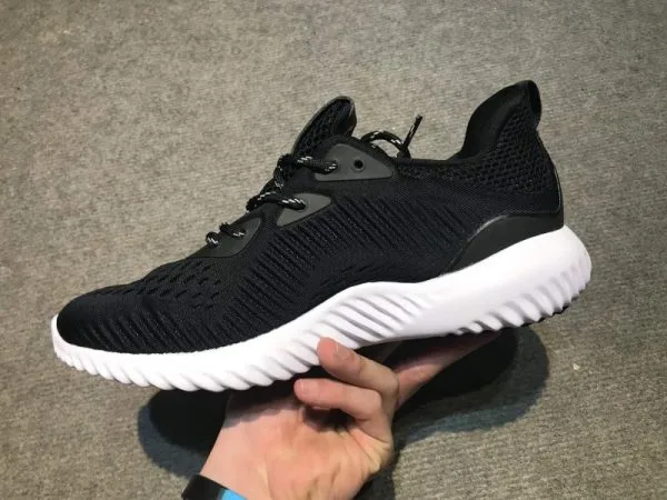 Giay Adidas Alphabounce Beyond 2017 gia re den de trang (2) Giay Adidas Alphabounce Beyond 2017 gia re den de trang