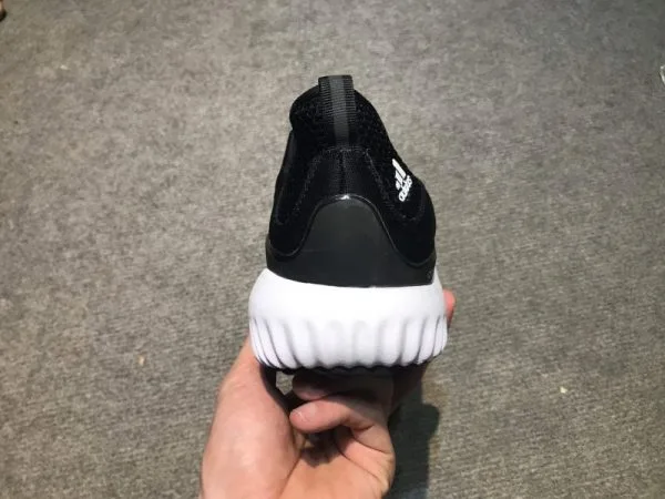 Giay Adidas Alphabounce Beyond 2017 gia re den de trang (3) Giay Adidas Alphabounce Beyond 2017 gia re den de trang