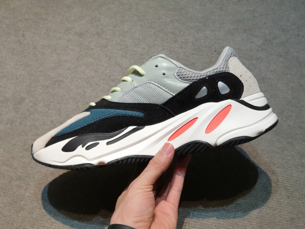 Giày Yeezy 700 Og Wave Runner - H&S Sneaker