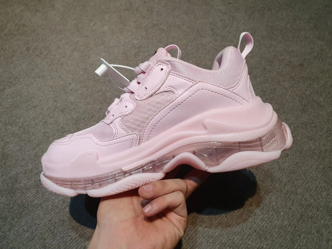 balenciaga triple s rep hong de trong H&S Sneaker (2) balenciaga triple s rep hong de trong H&S Sneaker
