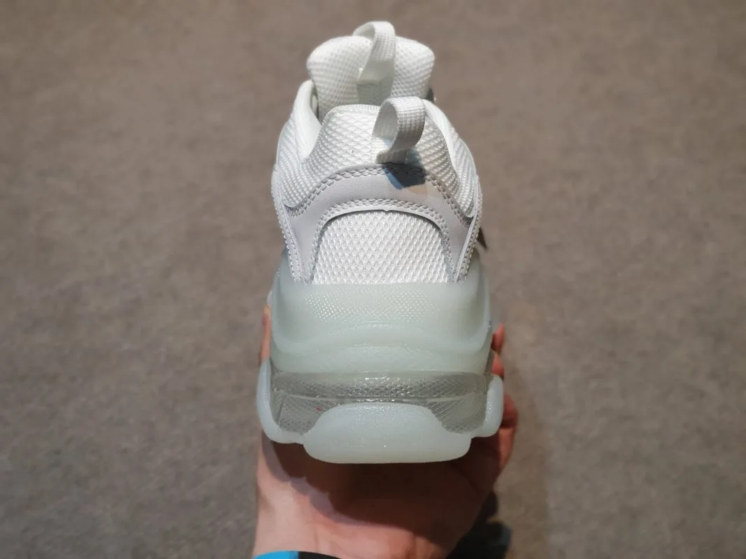 balenciaga triple s rep trang de trong H&S Sneaker balenciaga triple s rep trang de trong H&S Sneaker