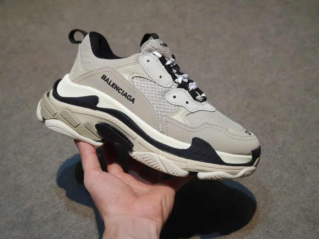 balenciaga triple s rep xam den H&S Sneaker (2) balenciaga triple s rep xam den H&S Sneaker