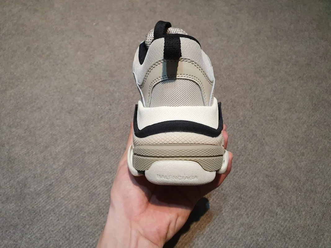 balenciaga triple s rep xam den H&S Sneaker balenciaga triple s rep xam den H&S Sneaker