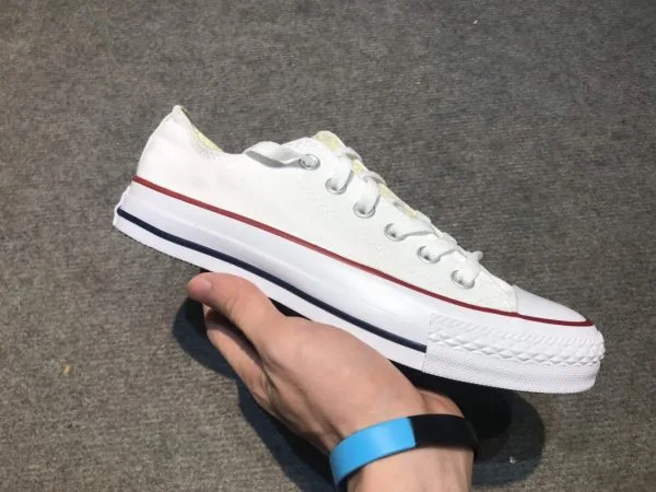 converse classic rep trang thap H&S Sneaker converse classic rep trang thap H&S Sneaker