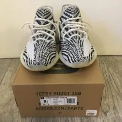 Adidas Yeezy 350 Boost v2 Zebra