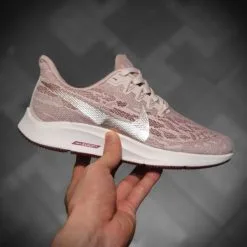 giay Nike Air Zoom Pegasus 36 mau hong