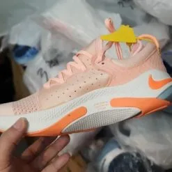 giay Nike Joyride Run Flyknit rep gia re ha noi mau hong