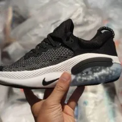 giay Nike Joyride Run Flyknit rep gia re ha noi mau den