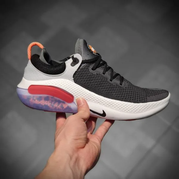 Giay Nike Joyride Run Flyknit mau den got do Giay Nike Joyride Run Flyknit mau den got do