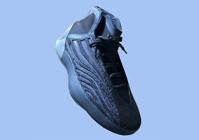 Những mẫu giày Adidas yeezy sẽ phát hành vào năm 2020