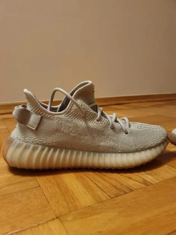 Giay Adidas Yeezy Boost 350 V2 Sesame ha noi (5) Giay Adidas Yeezy Boost 350 V2 Sesame ha noi