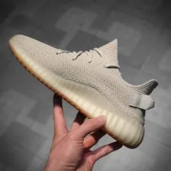 Giay Adidas Yeezy Boost 350 V2 Sesame ha noi