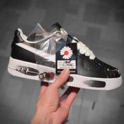 Giay Nike Air Force 1 hoa cuc Low GD Big Bang troc son