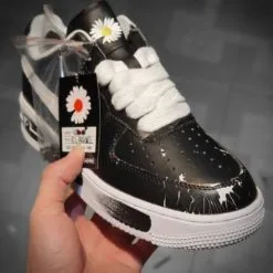 Giay Nike Air Force 1 hoa cuc Low GD Big Bang troc son