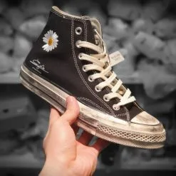 Giay PEACEMINUSONE x Converse Chuck 70 hoa tiet hoa cuc ban