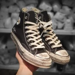 Giay PEACEMINUSONE x Converse Chuck 70 hoa tiet hoa cuc ban