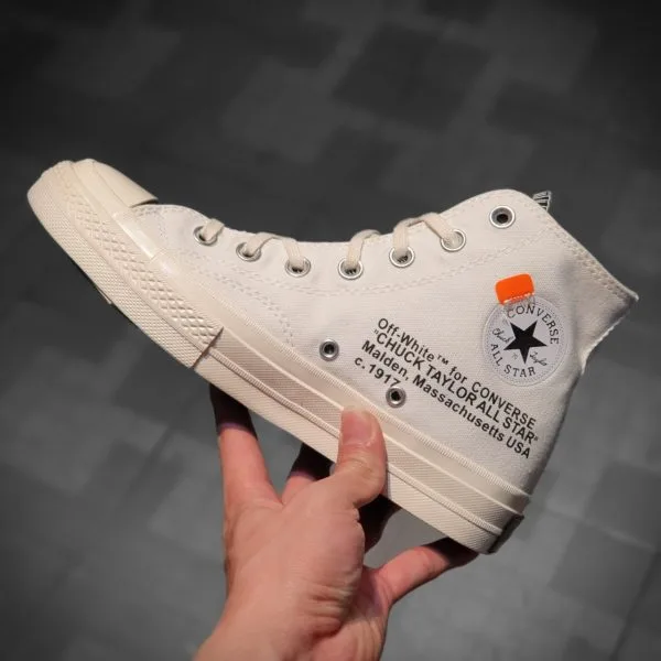 Off-White ™ x Converse Chuck Taylor 70 gia re ha noi (3) Off-White ™ x Converse Chuck Taylor 70 gia re ha noi