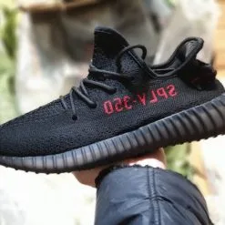 giay adidas Yeezy Boost 350 V2 Black Red rep ha noi