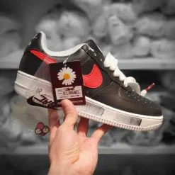 Nike Air Force 1 Low G-Dragon Peaceminusone Para-Noise den do doc quyen tai Han Quoc