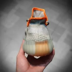 Giay Yeezy Boost 350 v2 Desert Sage gia re ha noi