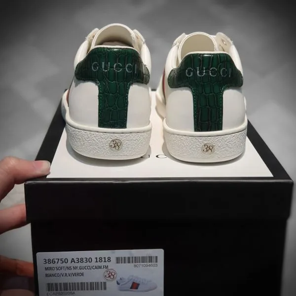 giay Gucci Ace Leather full phu kien mau xanh la (2) giay Gucci Ace Leather full phu kien mau xanh la
