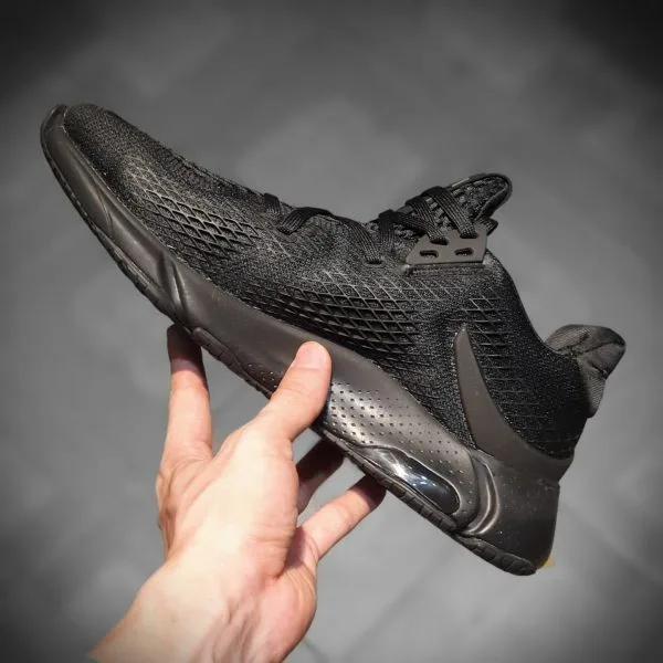 Giay Adidas Alpha Bounce Edge XT den full (2) giay Adidas Alpha Bounce Edge XT den full
