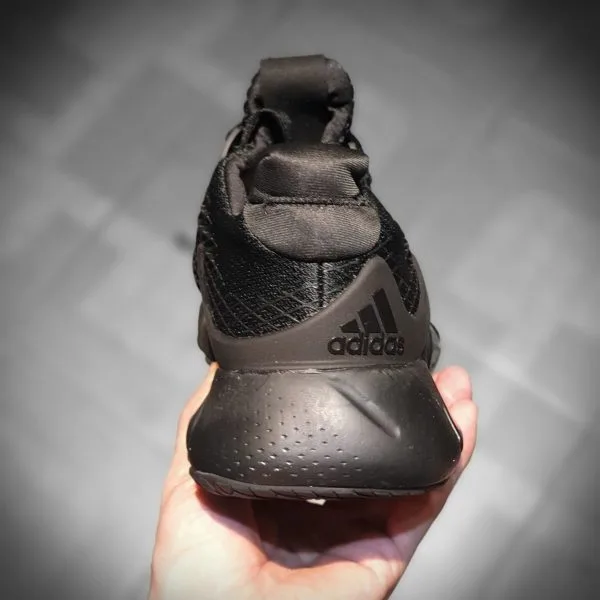 Giay Adidas Alpha Bounce Edge XT den full giay Adidas Alpha Bounce Edge XT den full