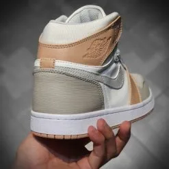 Giay Nike Air Jordan 1 Mid Milan