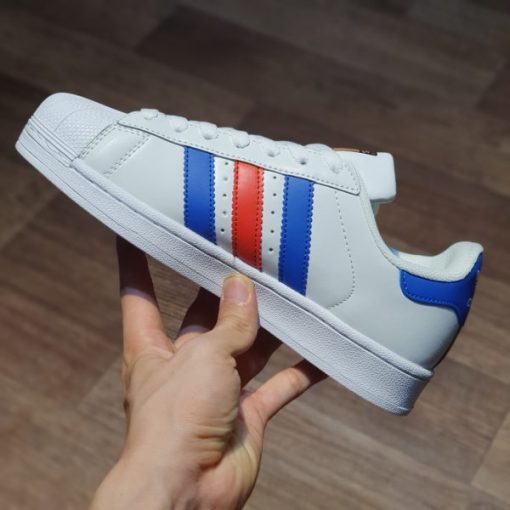 Adidas Superstar vintage ba mau White Red Blue gia re ha noi