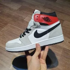 Giay Nike Air Jordan 1 Retro High OG Smoke Grey