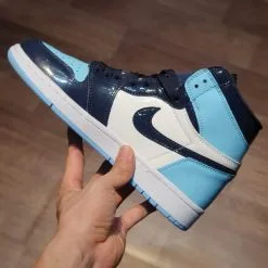 Giay Nike Air Jordan 1 Retro High OG UNC Patent