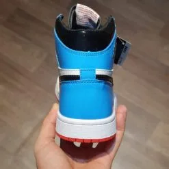 giay Air Jordan 1 Retro High Fearless UNC Chicago