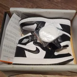 Giày Nike Air Jordan 1 Retro High OG Black White Replica 1:1 ( Jordan 1s Panda replica 1:1)