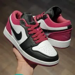 Giay Nike Air Jordan 1 Low Black Active Fuchsia binz rep 11 gia re ha noi