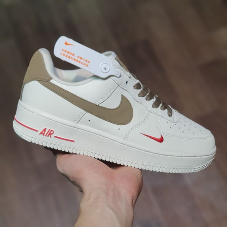 nike air force 1 white with brown sole